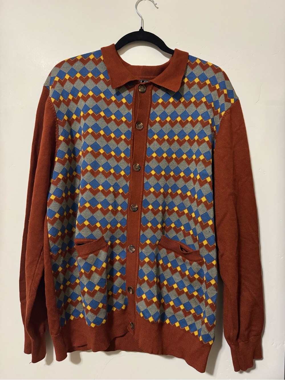 Men's Vintage Argyle Collared Sweater